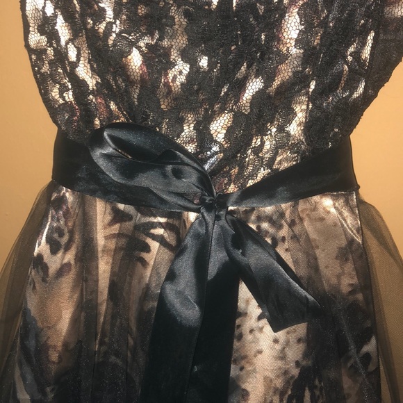 Strapless deb dress - Picture 3 of 3